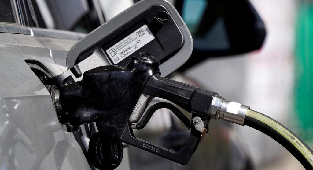 Shteti subvencionon cmimet, ja sa kushton nafta, benzina dhe gazi ne Greqi